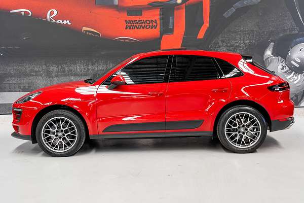 2017 Porsche Macan  95B