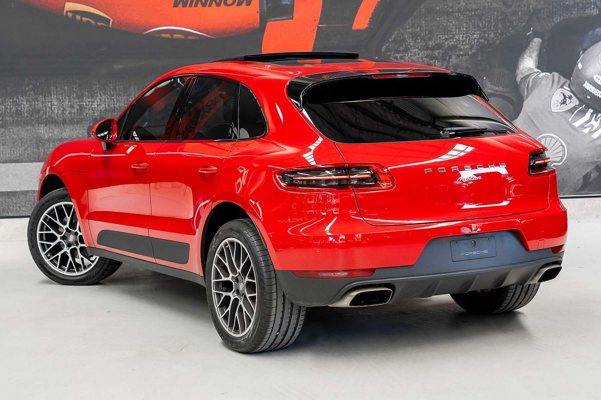 2017 Porsche Macan  95B