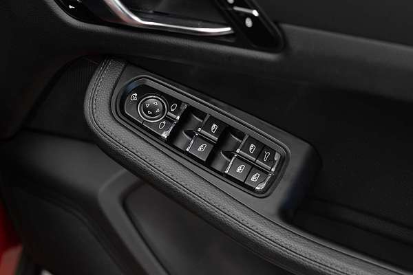 2017 Porsche Macan  95B