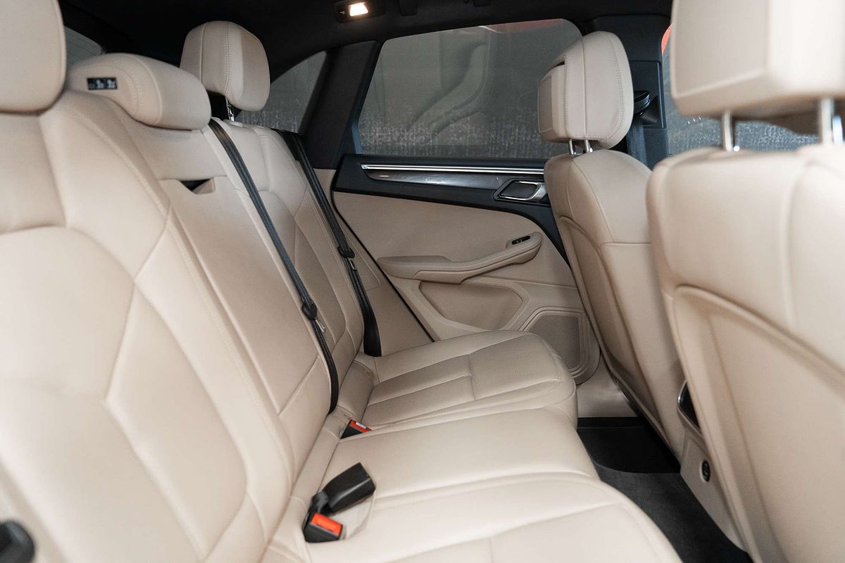 2018 Porsche Macan S Diesel 95B
