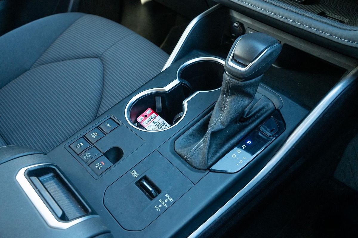 2024 Toyota Kluger GX AXUH78R