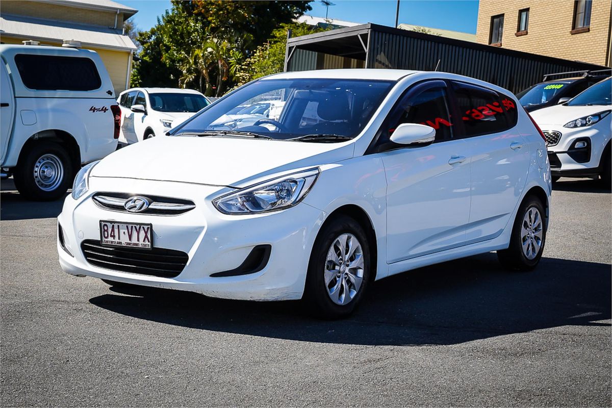 2015 Hyundai Accent Active RB3