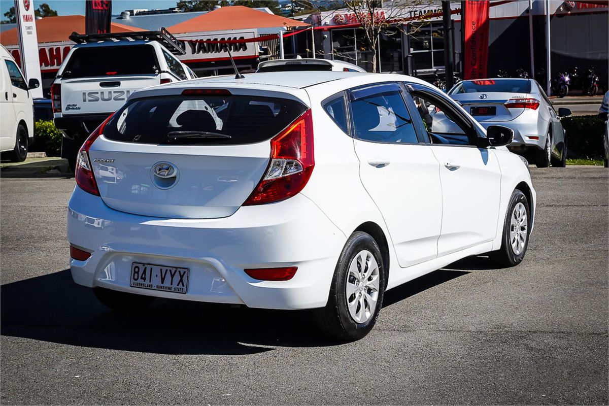 2015 Hyundai Accent Active RB3
