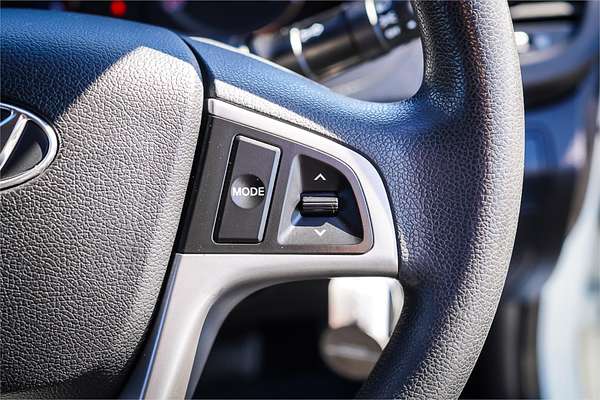 2015 Hyundai Accent Active RB3