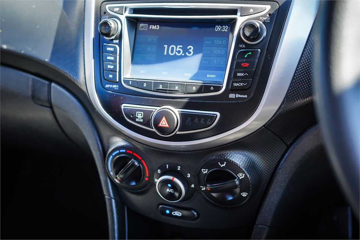 2015 Hyundai Accent Active RB3