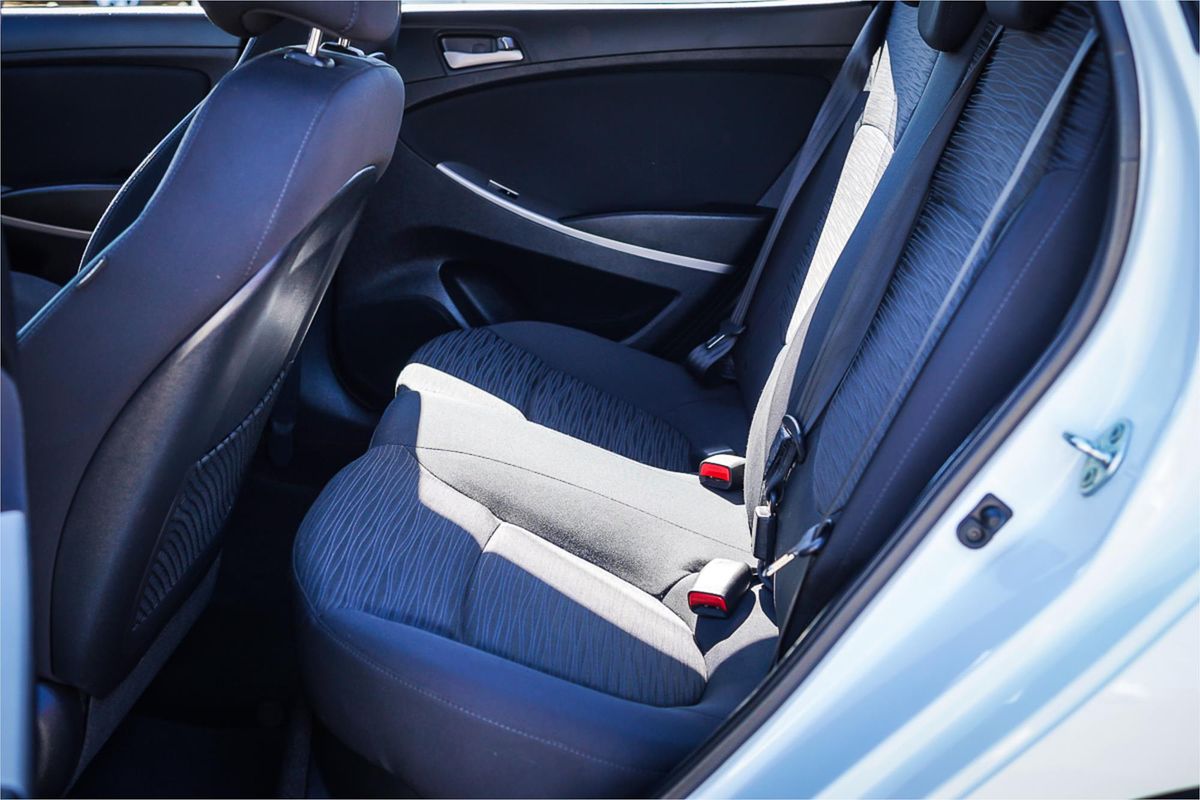 2015 Hyundai Accent Active RB3