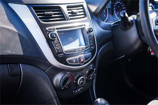2015 Hyundai Accent Active RB3