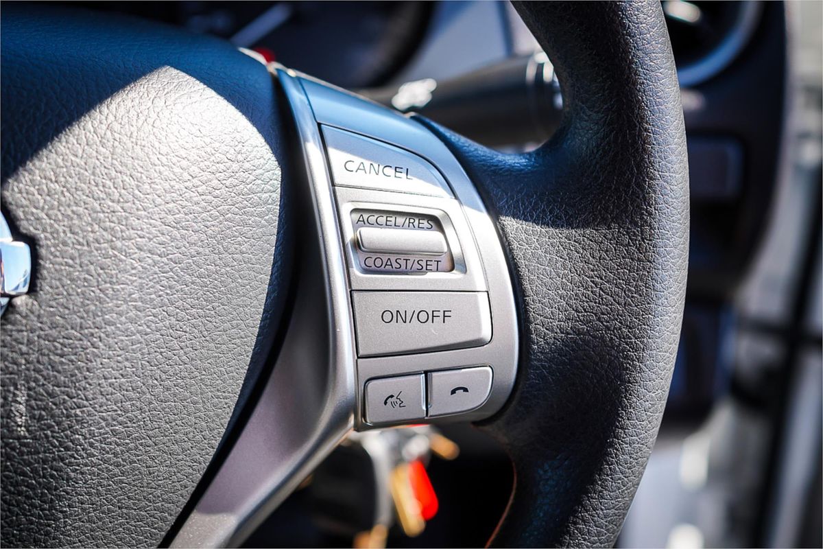 2019 Nissan Navara RX D23 Series 3 Rear Wheel Drive