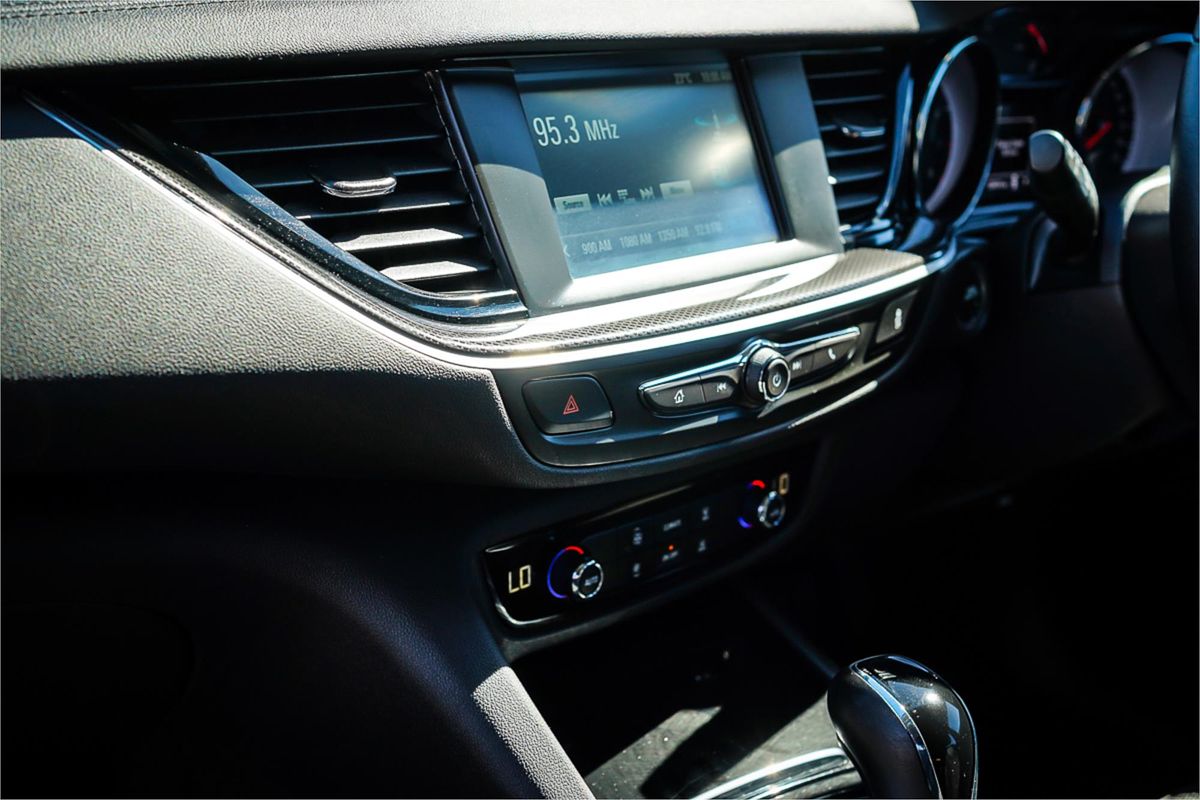2019 Holden Commodore RS ZB