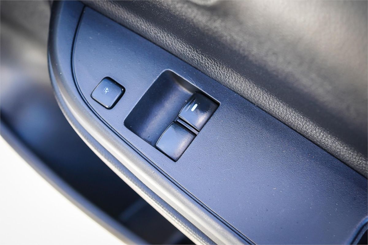 2020 Mitsubishi Triton GLX MR Rear Wheel Drive