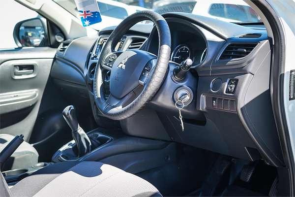 2020 Mitsubishi Triton GLX MR Rear Wheel Drive