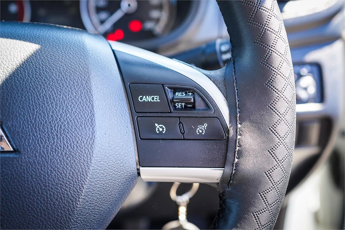 2020 Mitsubishi Triton GLX MR Rear Wheel Drive