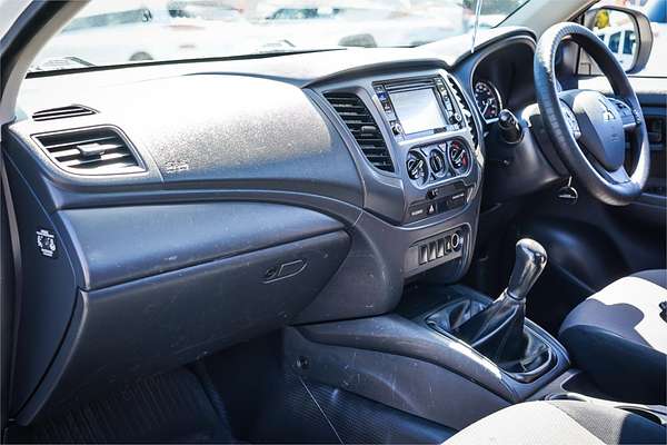 2020 Mitsubishi Triton GLX MR Rear Wheel Drive