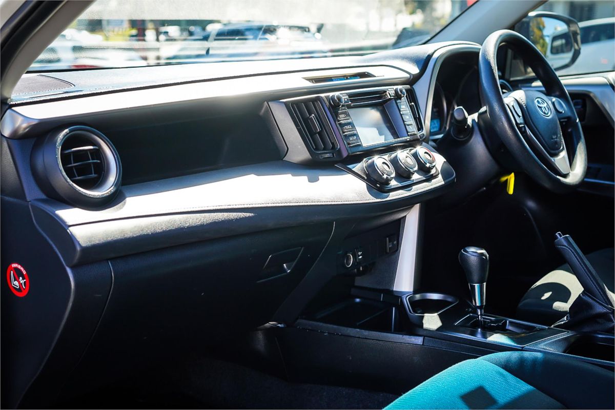 2016 Toyota RAV4 GX ASA44R