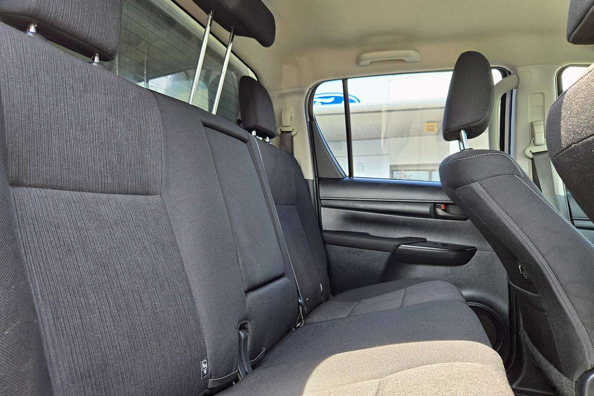 2019 Toyota Hilux SR GUN126R 4X4