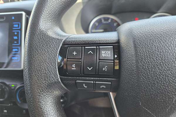 2019 Toyota Hilux SR GUN126R 4X4