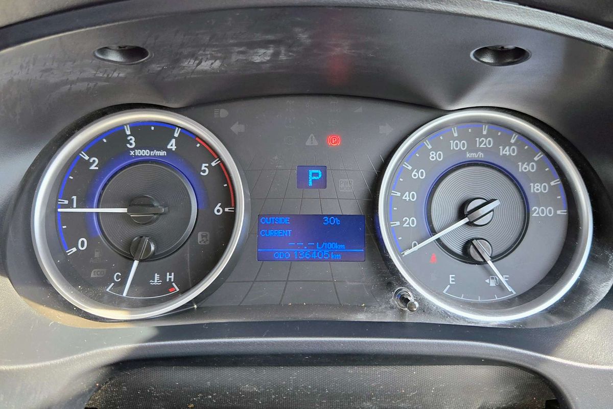 2019 Toyota Hilux SR GUN126R 4X4