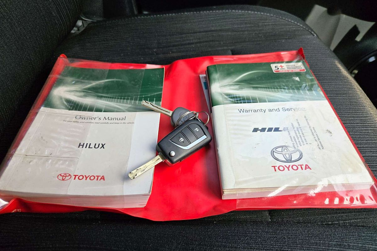 2019 Toyota Hilux SR GUN126R 4X4