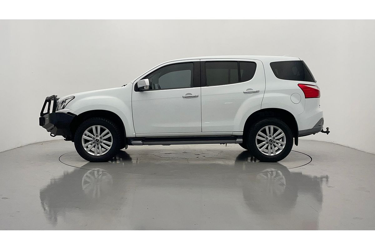 2017 Isuzu MU-X LS-U