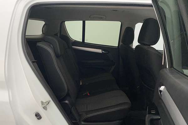 2017 Isuzu MU-X LS-U