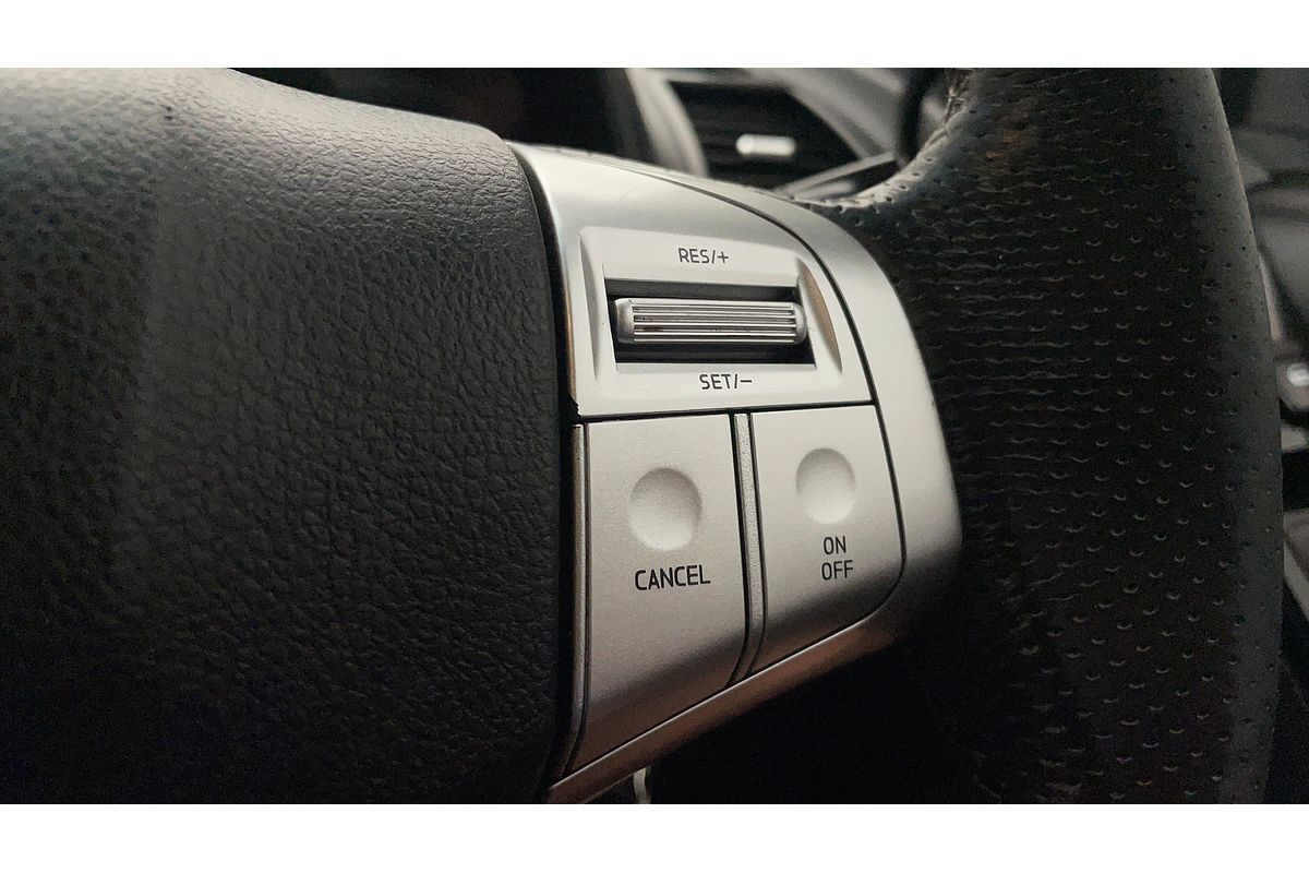 2017 Isuzu MU-X LS-U