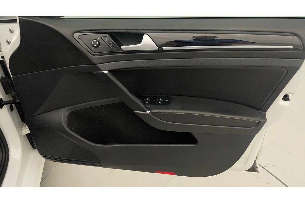 2017 Volkswagen Golf 110TSI Highline 7.5