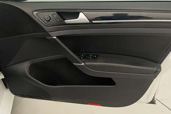 2017 Volkswagen Golf 110TSI Highline 7.5