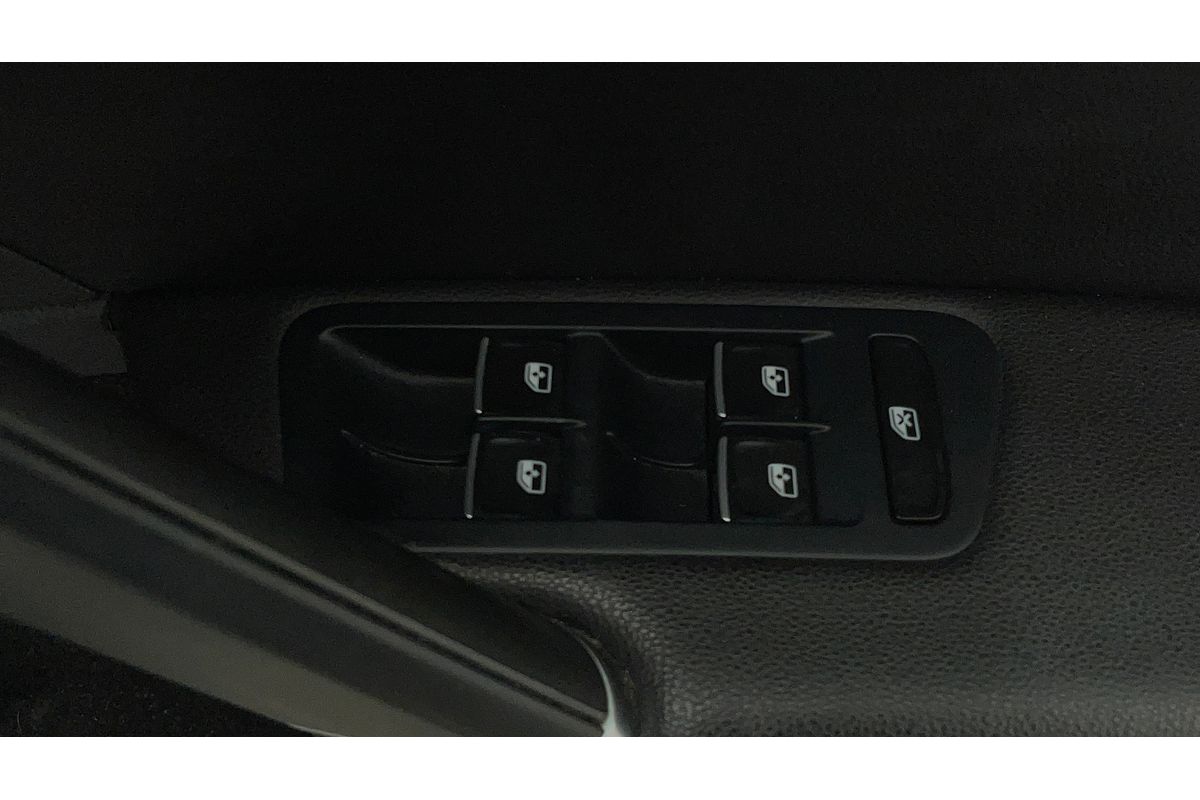 2017 Volkswagen Golf 110TSI Highline 7.5