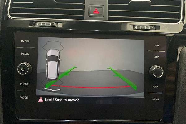2017 Volkswagen Golf 110TSI Highline 7.5