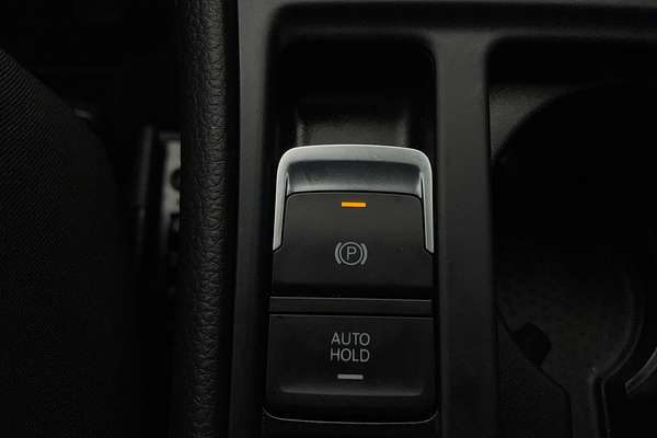 2017 Volkswagen Golf 110TSI Highline 7.5