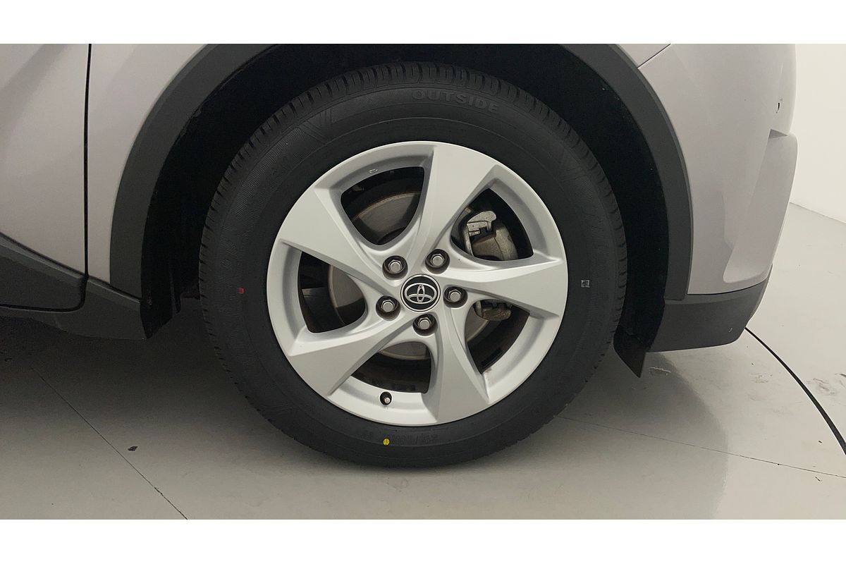 2018 Toyota C-HR NGX10R