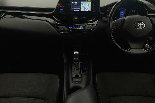 2018 Toyota C-HR NGX10R