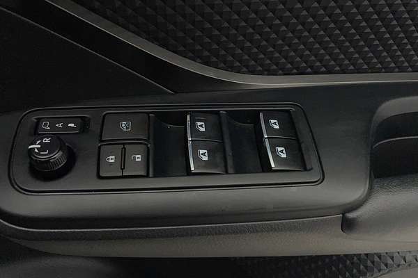 2018 Toyota C-HR NGX10R