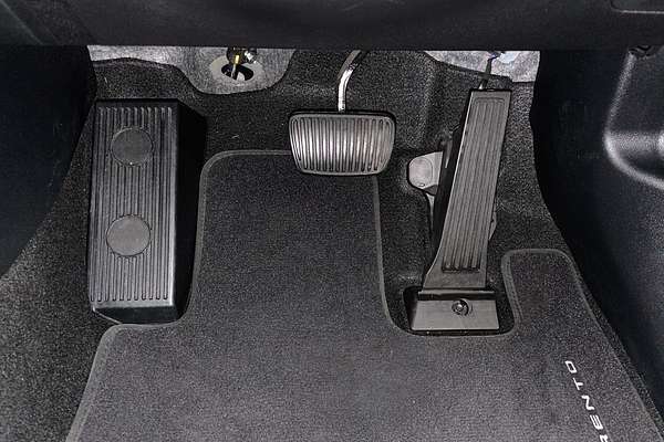 2023 Kia Sorento Sport+ MQ4