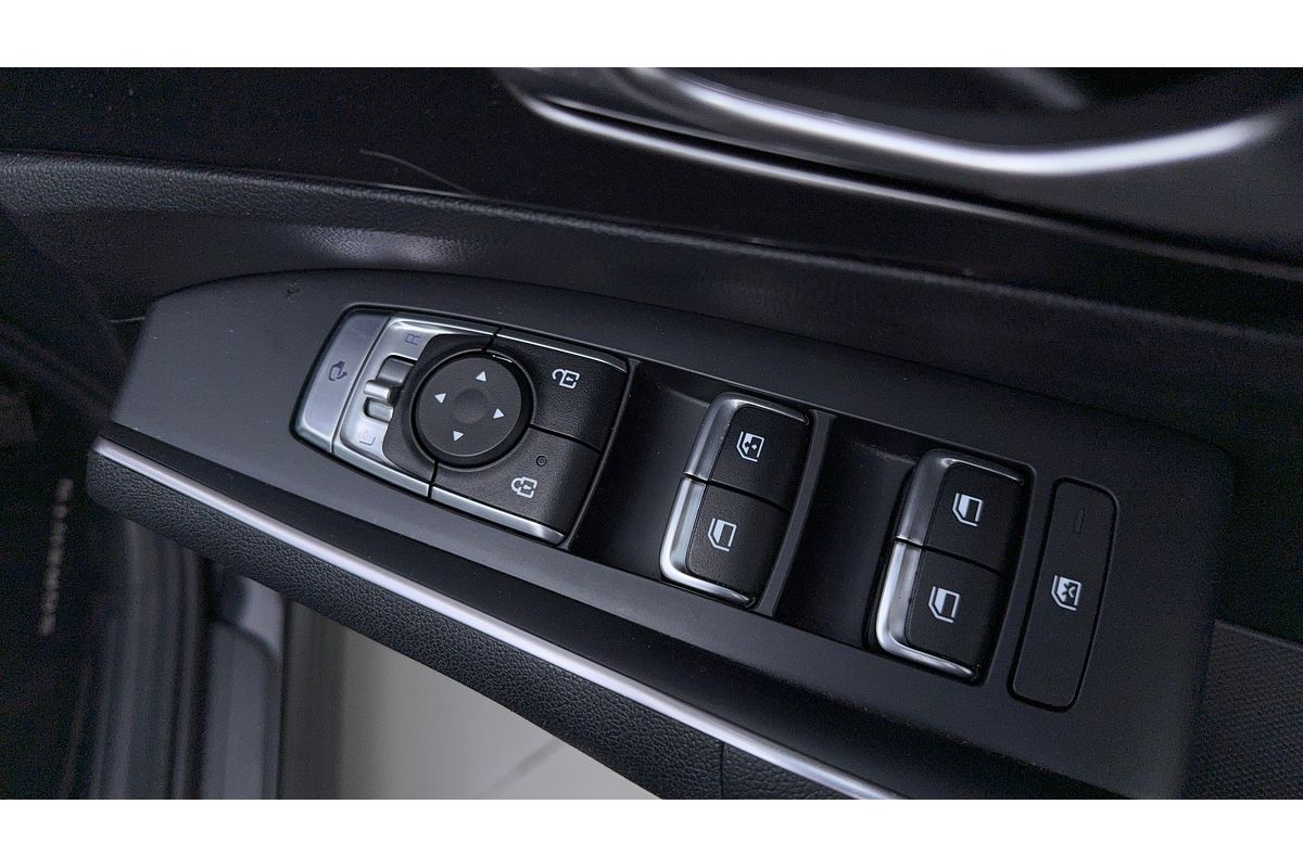 2022 Kia Sorento S MQ4