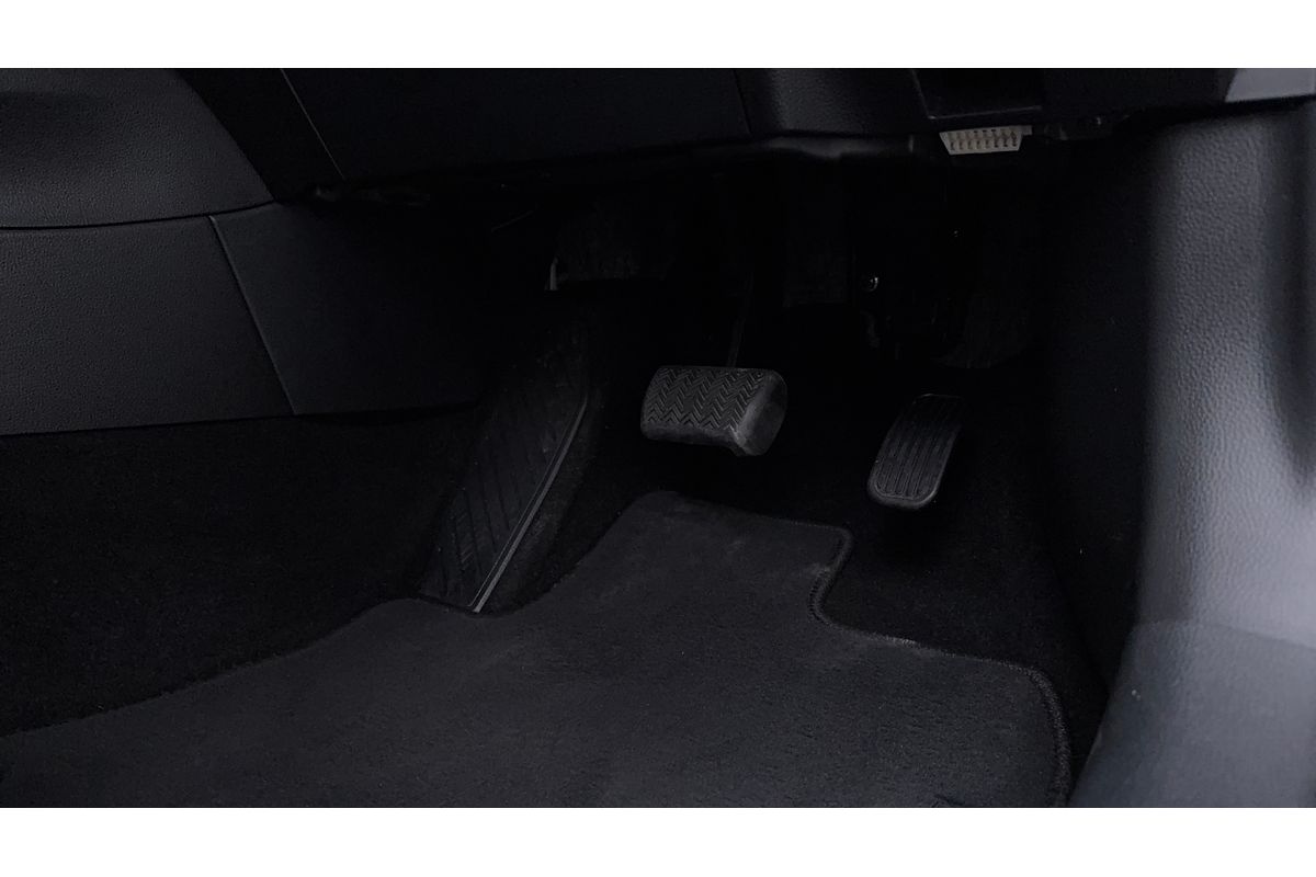 2022 Toyota Corolla Cross GXL MXGH15R