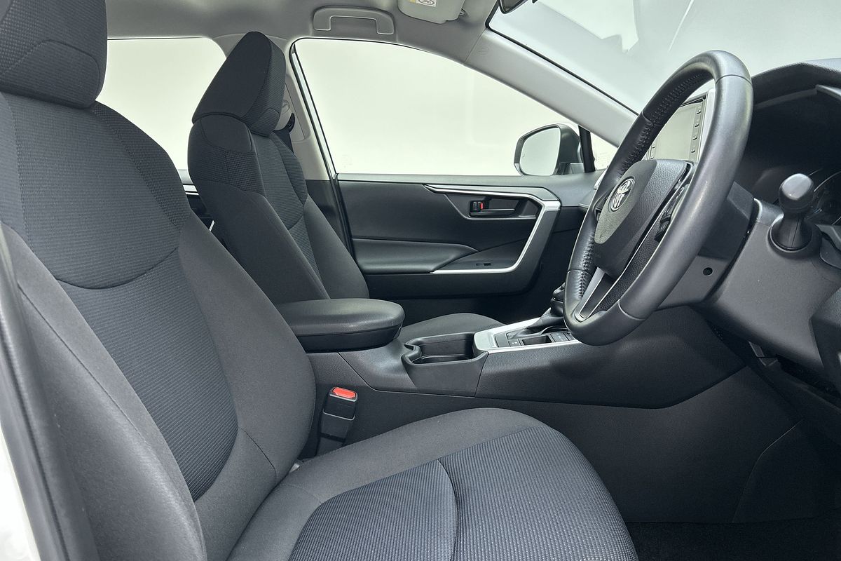 2020 Toyota RAV4 GX AXAH52R