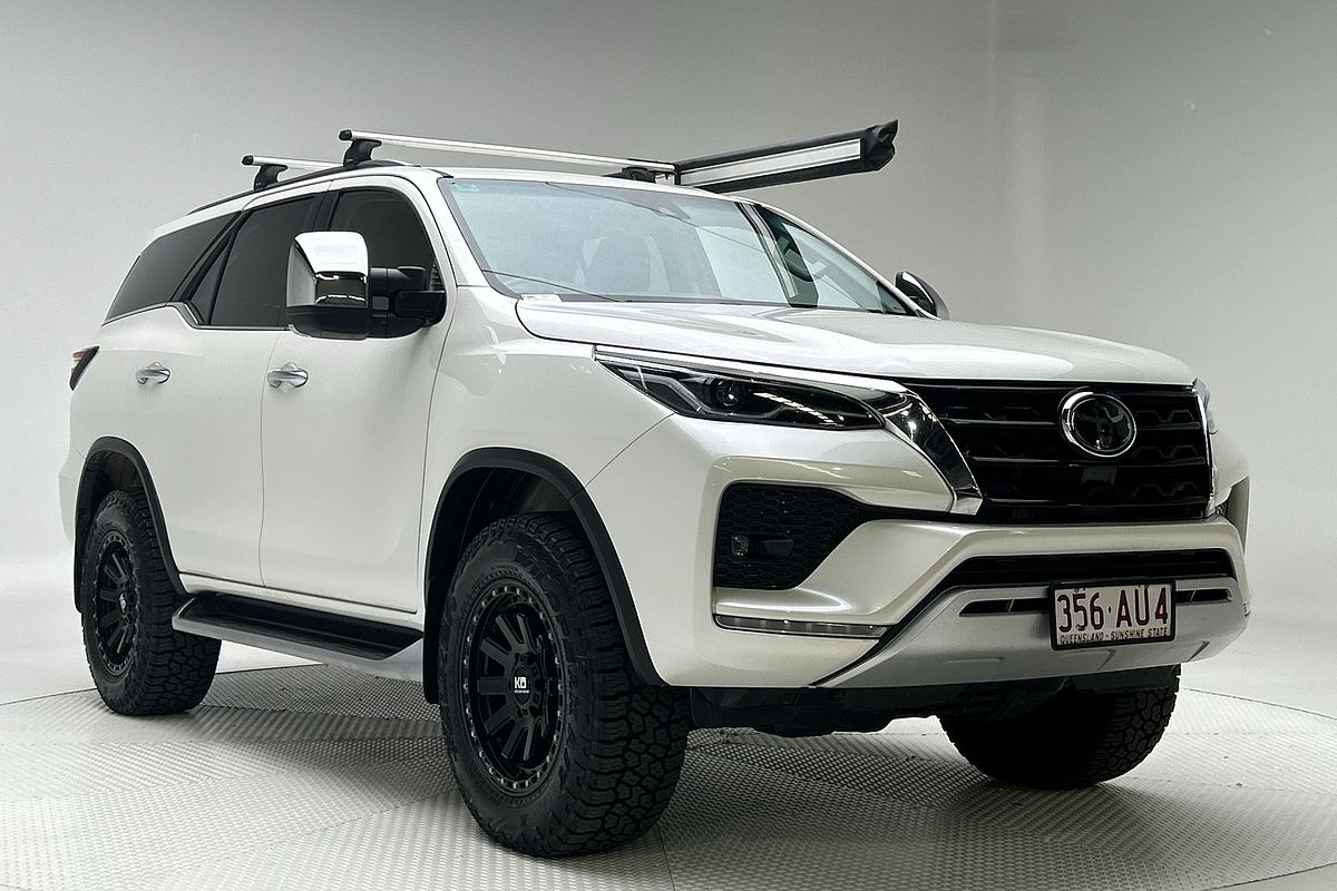 2020 Toyota Fortuner Crusade GUN156R