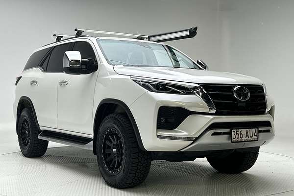 2020 Toyota Fortuner Crusade GUN156R