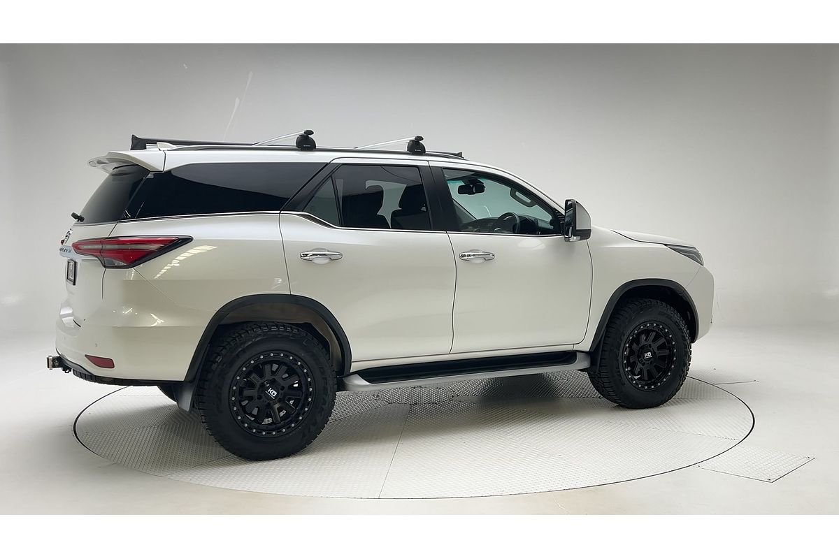 2020 Toyota Fortuner Crusade GUN156R