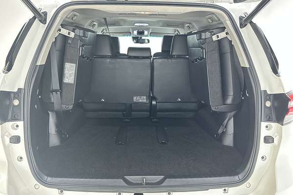 2020 Toyota Fortuner Crusade GUN156R