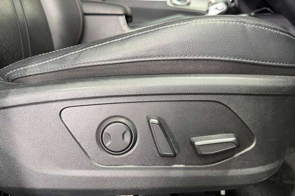 2023 Kia Sorento Sport+ MQ4