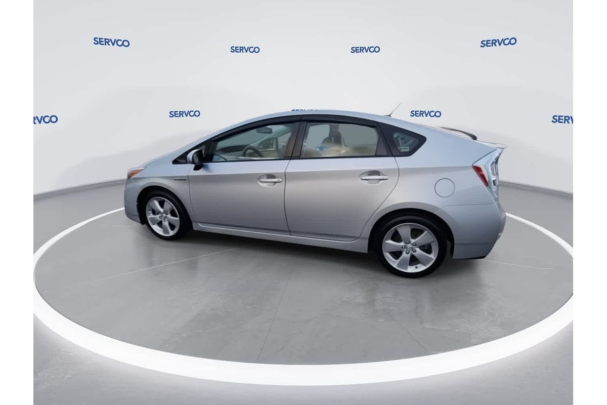 2010 Toyota Prius II