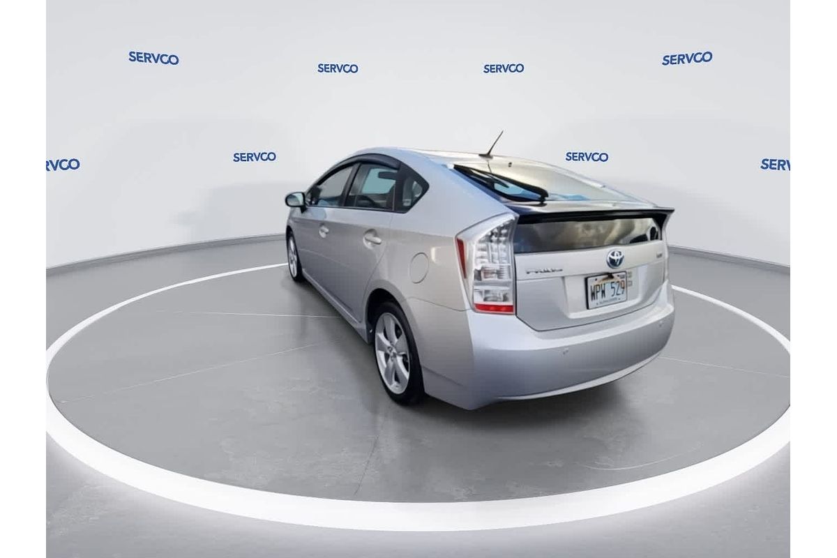 2010 Toyota Prius II