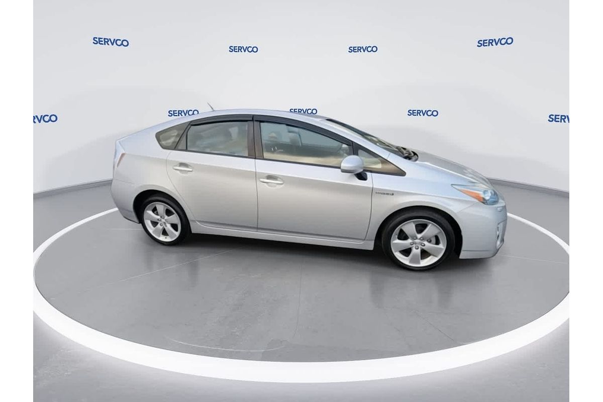 2010 Toyota Prius II