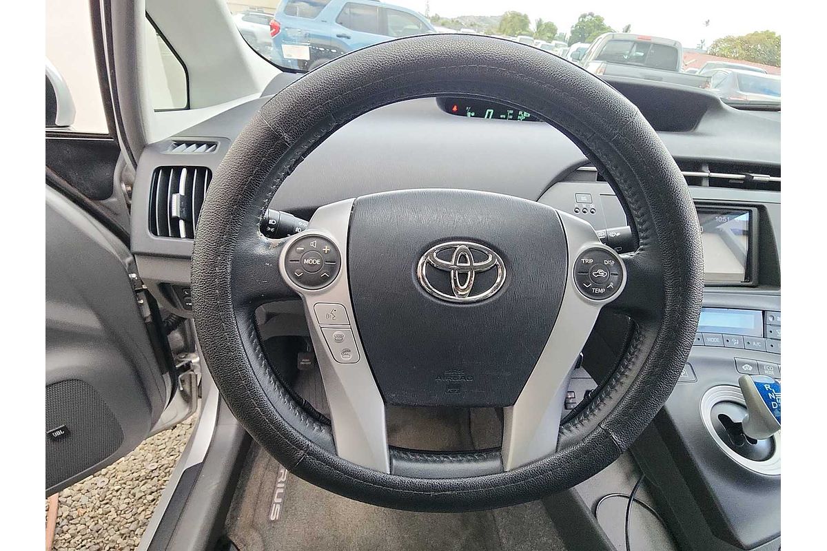 2010 Toyota Prius II