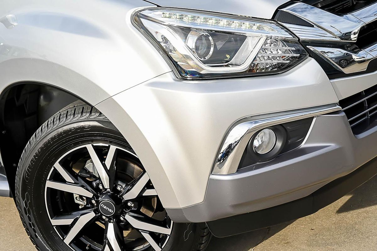 2021 Isuzu MU-X LS-T