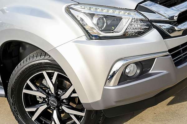 2021 Isuzu MU-X LS-T
