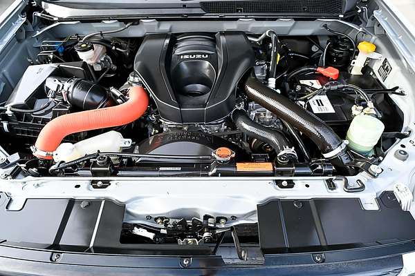 2021 Isuzu MU-X LS-T