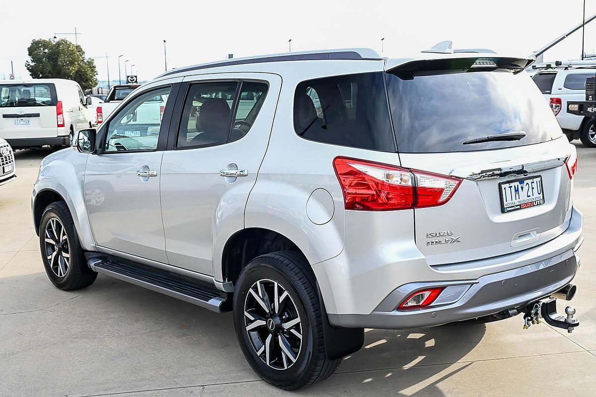 2021 Isuzu MU-X LS-T